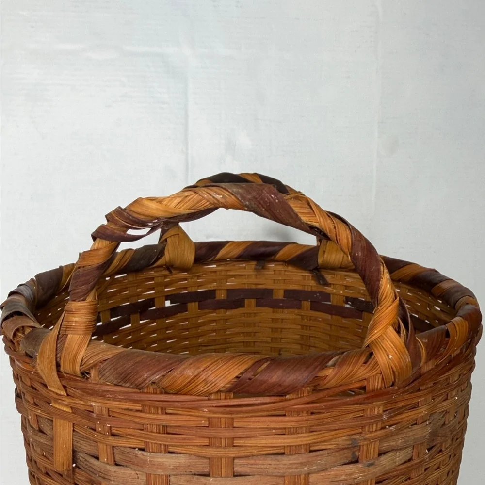 Source Unknown Rustic Brown Woven Basket 12x7 with Handles
